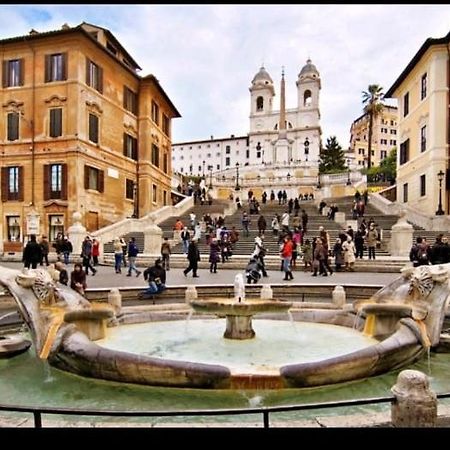 Appartamento Piazza Di Spagna Рим Екстериор снимка