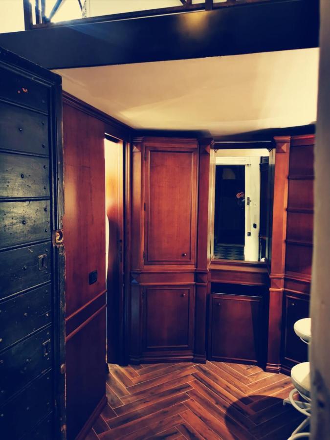 Appartamento Piazza Di Spagna Рим Екстериор снимка