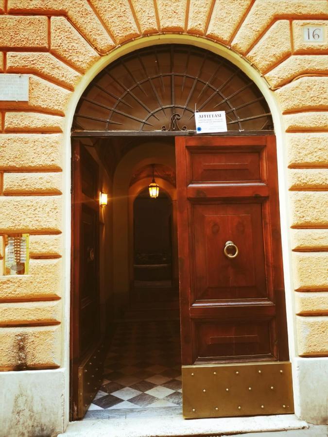 Appartamento Piazza Di Spagna Рим Екстериор снимка